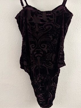 Chance velvety bodysuit distinctive dark purple plum burnout design size S